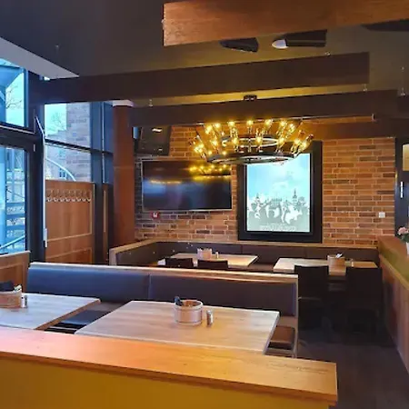 فندق Hafenresidenz شترالسوند