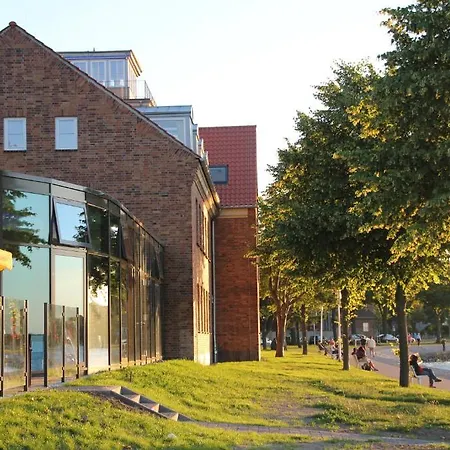 فندق Hafenresidenz شترالسوند