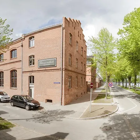 Hafenresidenz 4* شترالسوند