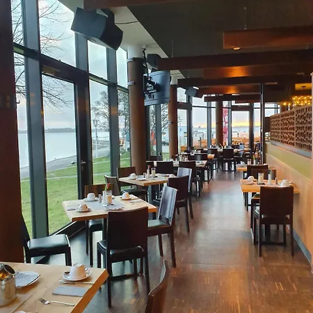 Hafenresidenz فندق شترالسوند