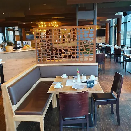 Hafenresidenz 4* Stralsund